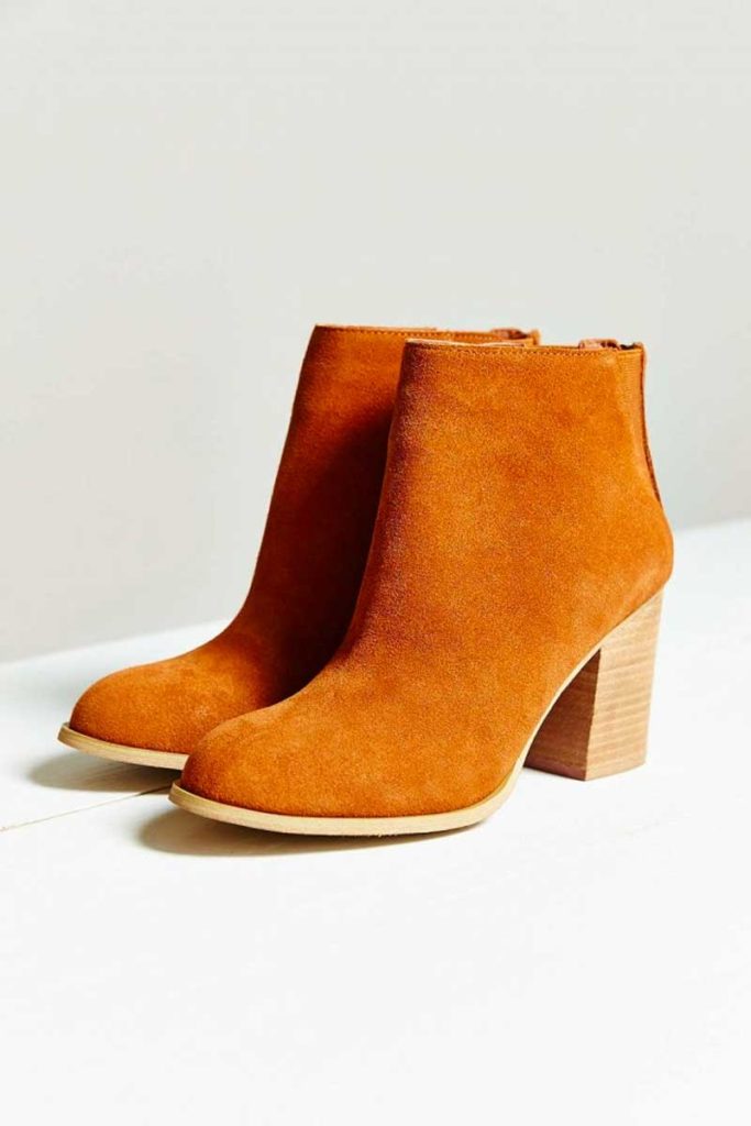 Ecote Short Suede Boot