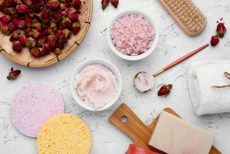 Himalayan Salt Scrubs – Recipe, Uses, and Benefits