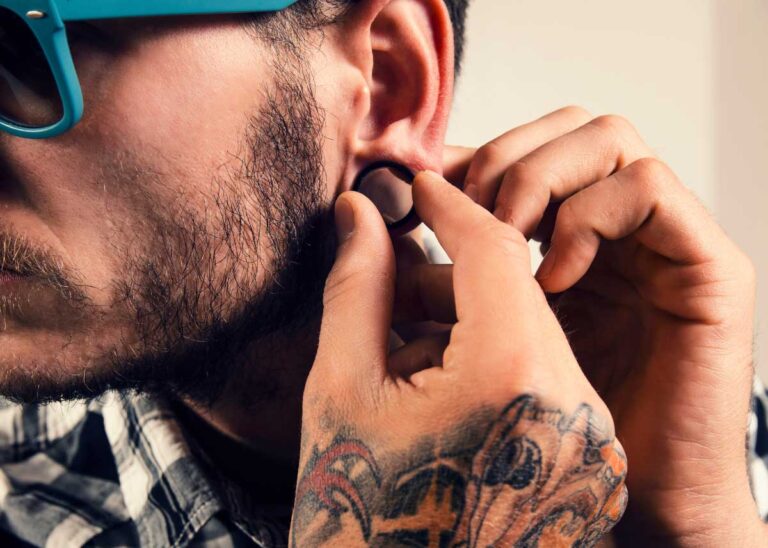 How-To Guide to Stretching a Piercing with Gauges