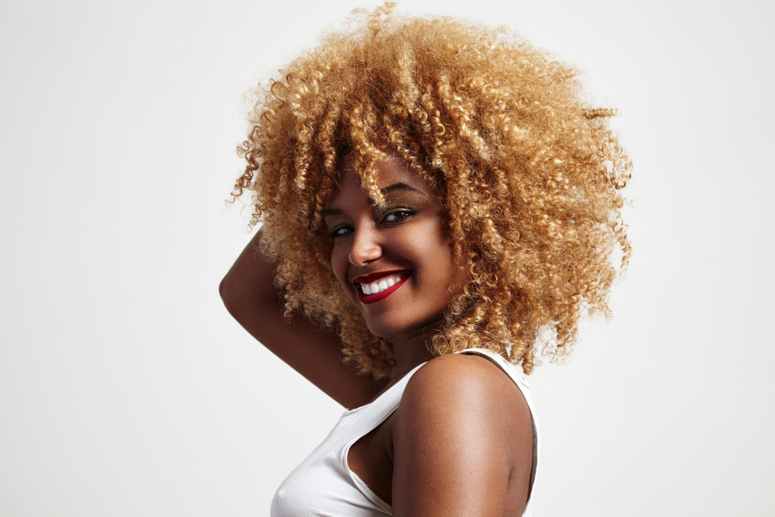 Festive Tresses, Kinks, and Curls: Natural Hair Ideas for the Holidays