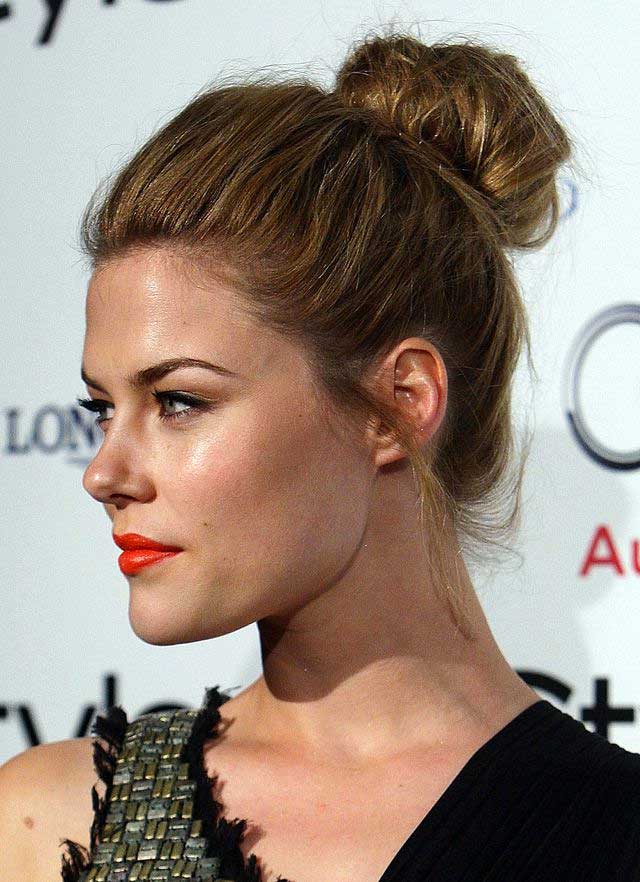 Messy Topknot hairstyle - Top Hairstyle