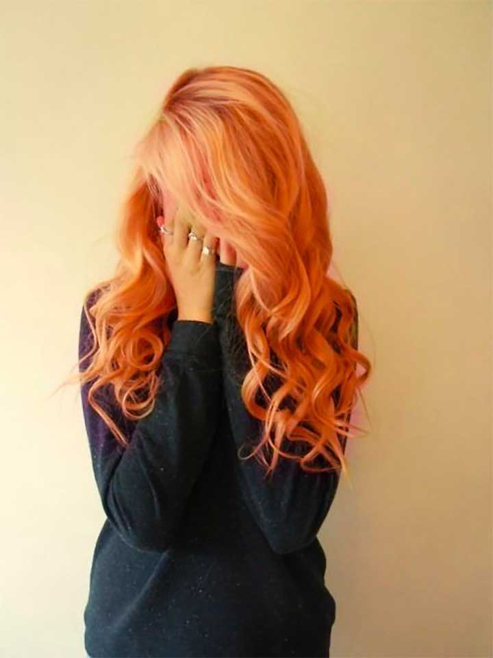 Does peach hair look good on pale skin?