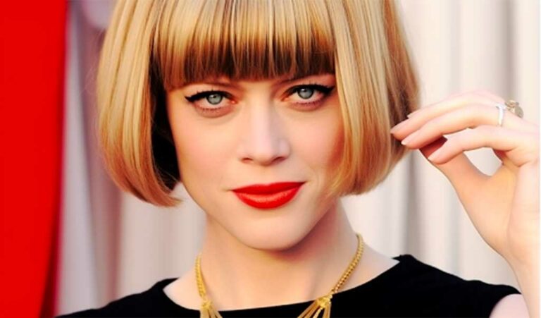 Short Bob Haircuts with Bangs