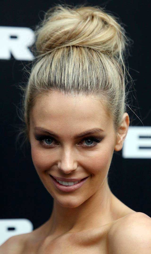 Top Knot hair