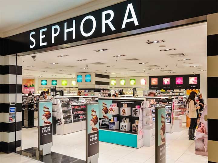 The 10 Coolest Sephora Secrets We Learned From An Employee AMA On Reddit