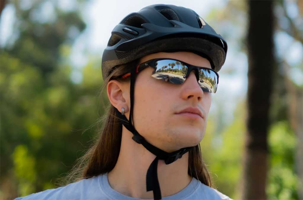 What Sport Sunglasses Do People Wear?